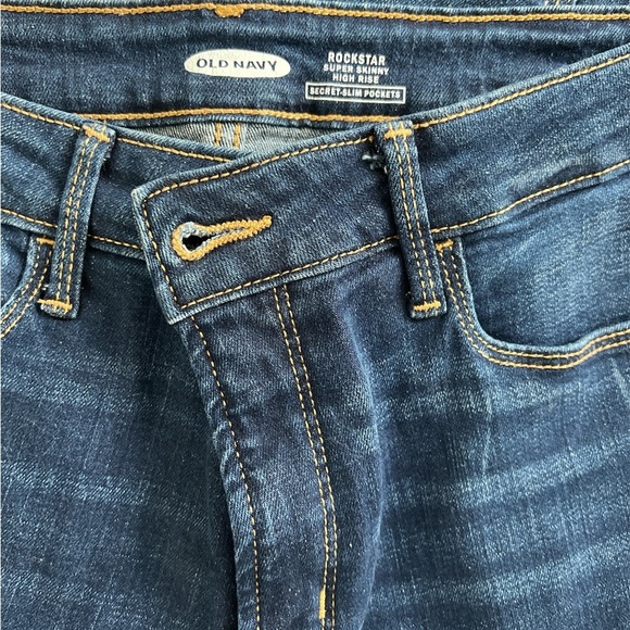 Old Navy Women's Dark Blue Skinny Jeans Size 6 - Picture 6 of 7